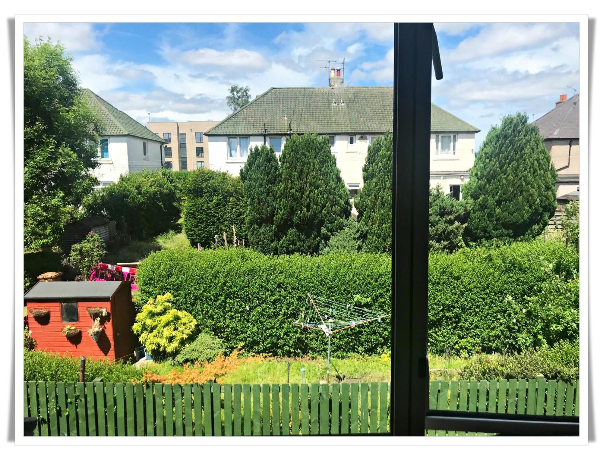 Bright & Spacious Double Room With Garden View- Close To Airport & City Centre Единбург Екстер'єр фото